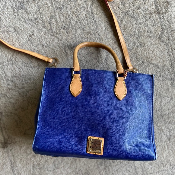 Dooney & Bourke blue purse with tan details - Picture 1 of 3